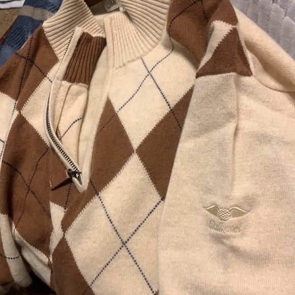 Baltusrol Golf Cashmere Sweater - Picture 4 of 13